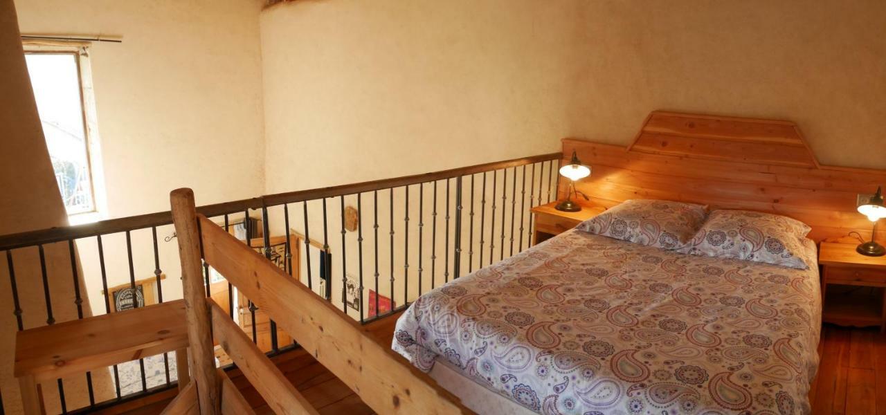 Bed and Breakfast Le Vieux Velo Chaptuzat Экстерьер фото